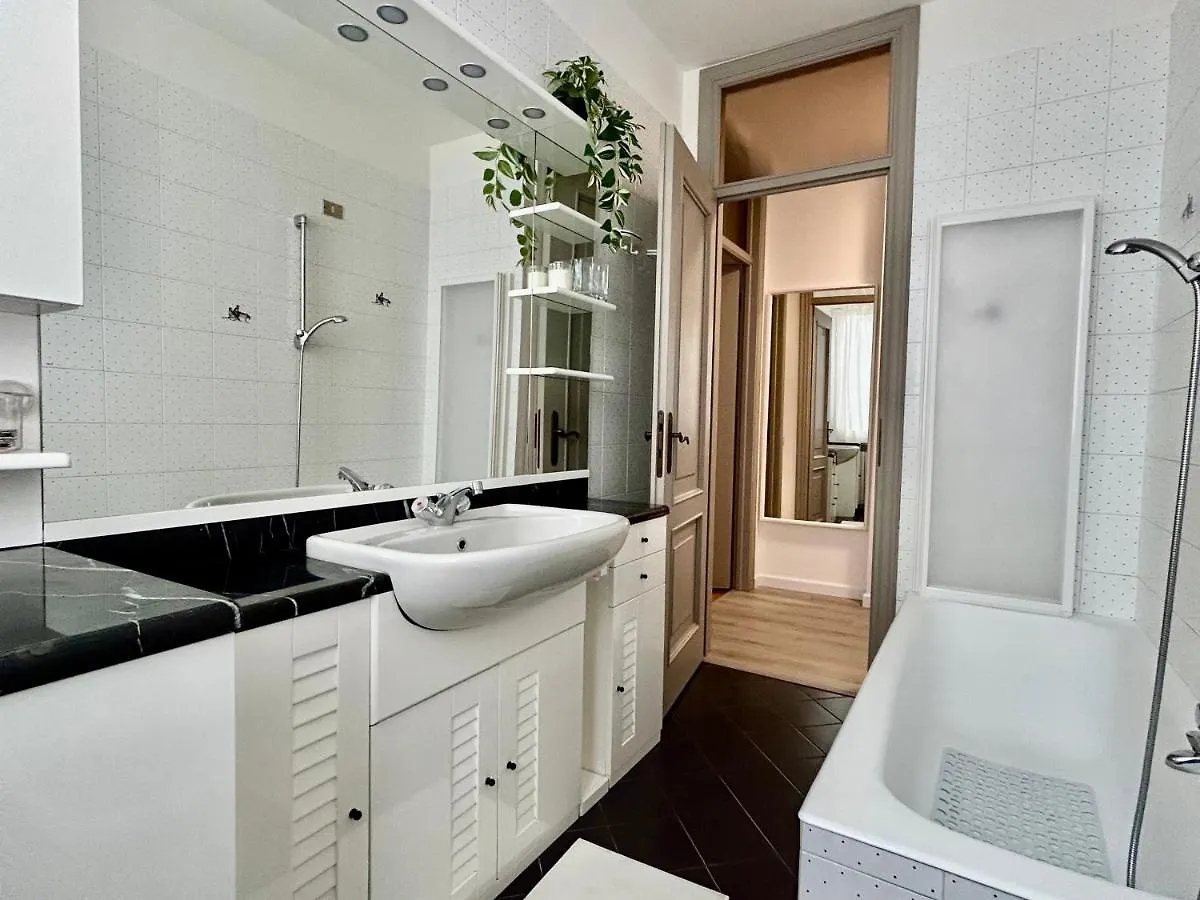 D-Place Apartment Piazza Duomo Crema Italy
